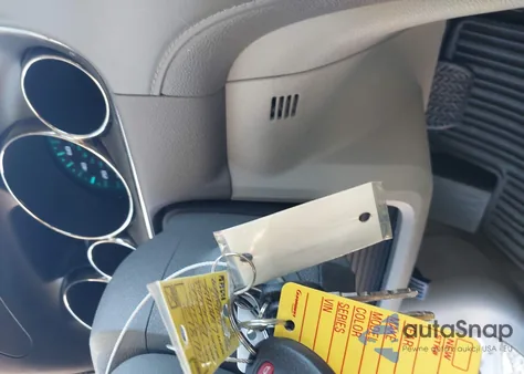 2016 Buick Enclave Leather z USA, uszkodzony, nr VIN 5GAKRBKD1GJ233949